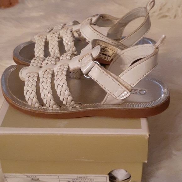 Toddler Sandals - Picture 3 of 4